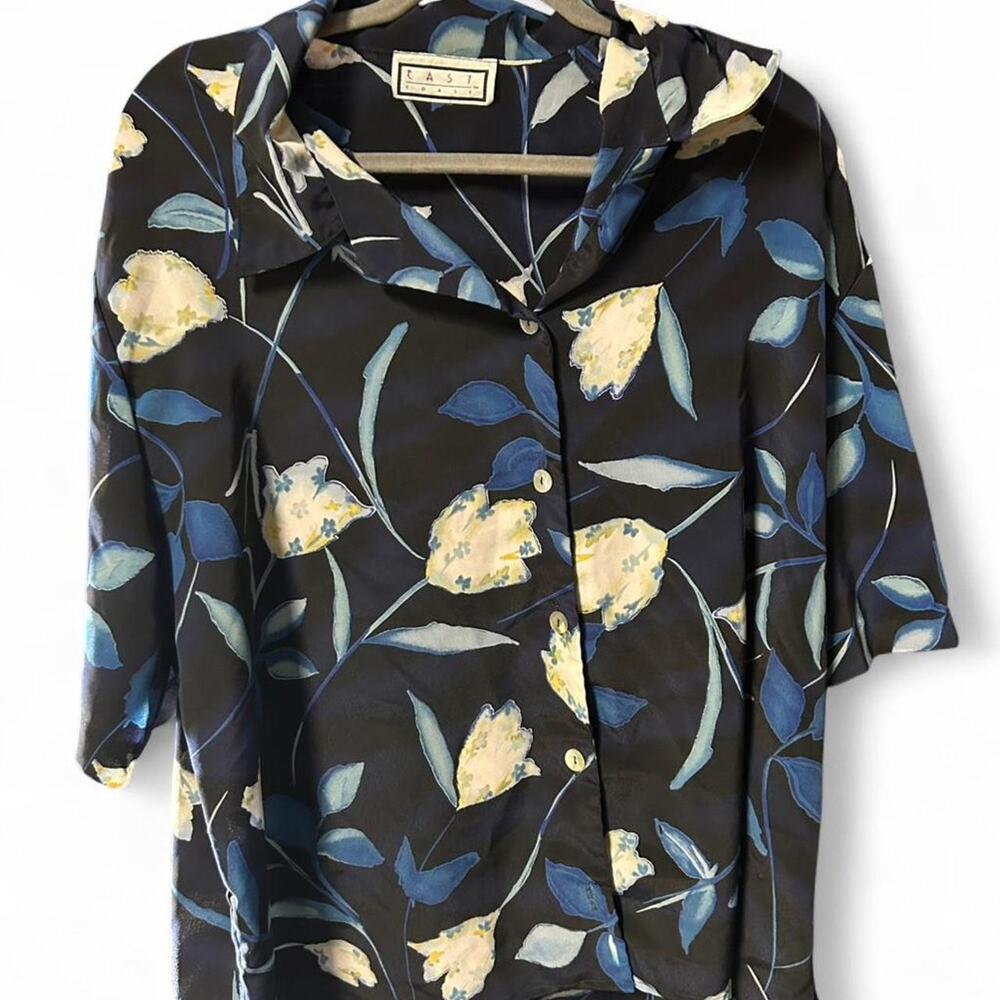 XL boxy relaxed vintage 80s black button up retro blouse tulips cottage teacher